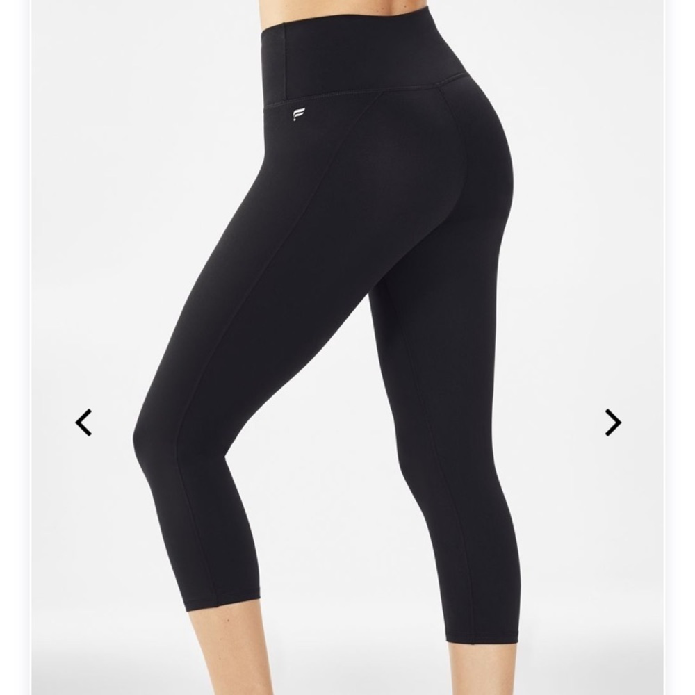 Fabletics Black Powerhold Leggings with Pockets Size XS